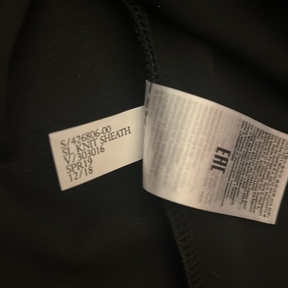 Banana Republic Black V-Neck Sleeveless Sheath Midi dress Size 0 New With Tag - Picture 13 of 13